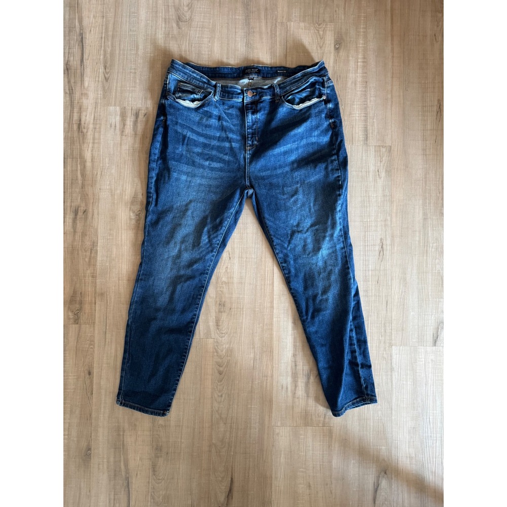 Judy Blue Skinny Fit Jeans Womens 20W Dark Wash Denim Stretch Pants